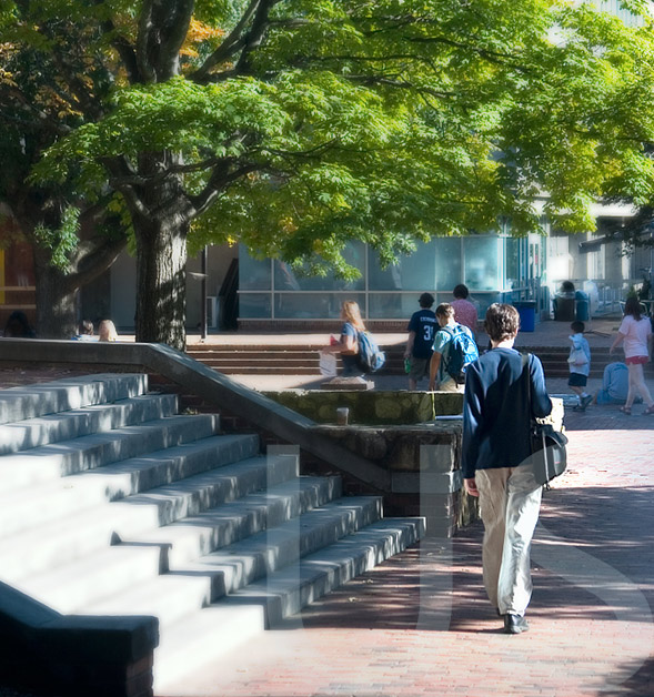 一、申博官网大学的建设与发展概况